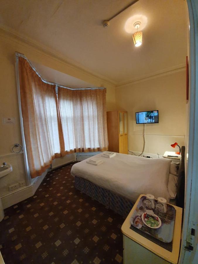 The Handforth Lodge Eksteriør billede