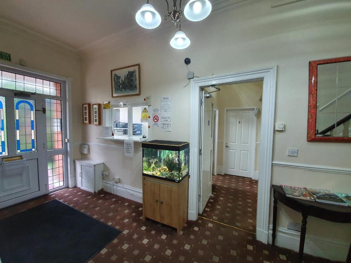 The Handforth Lodge Eksteriør billede